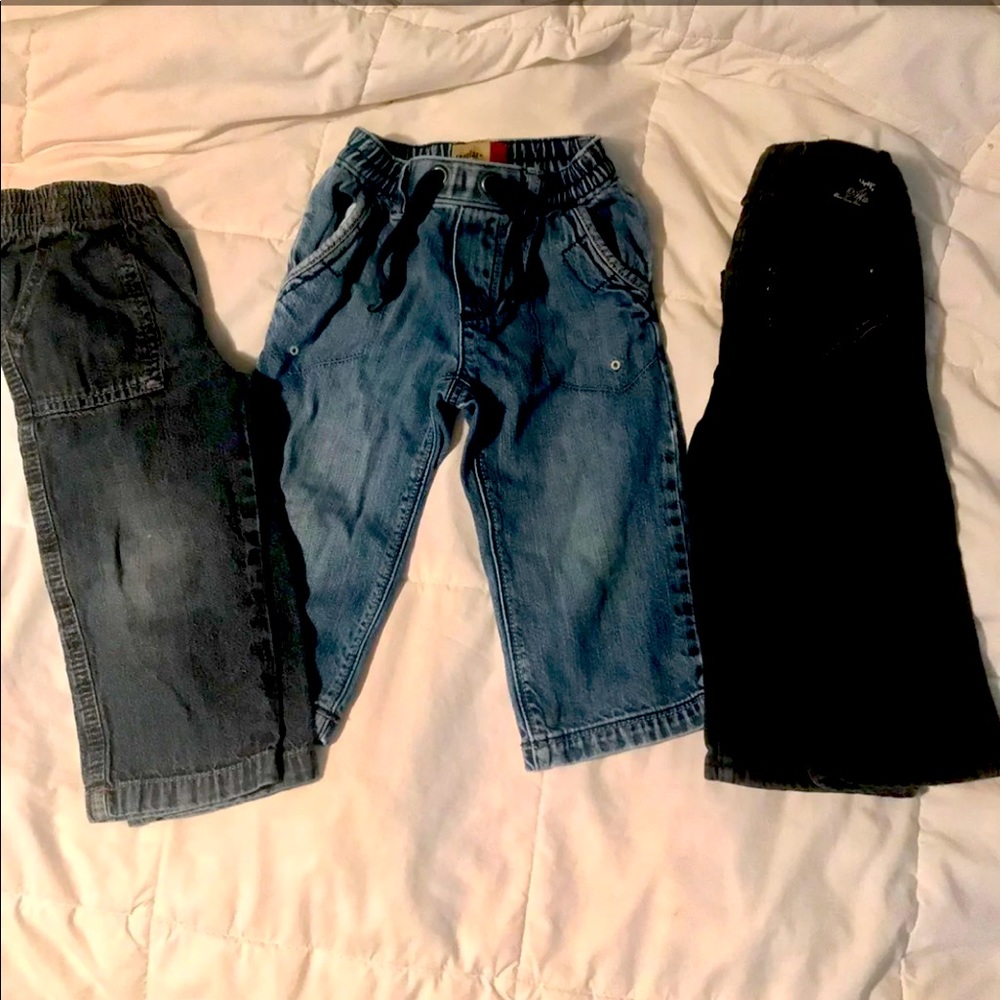 Baby boys lot of 3 pair of jeans size 18-24 months.